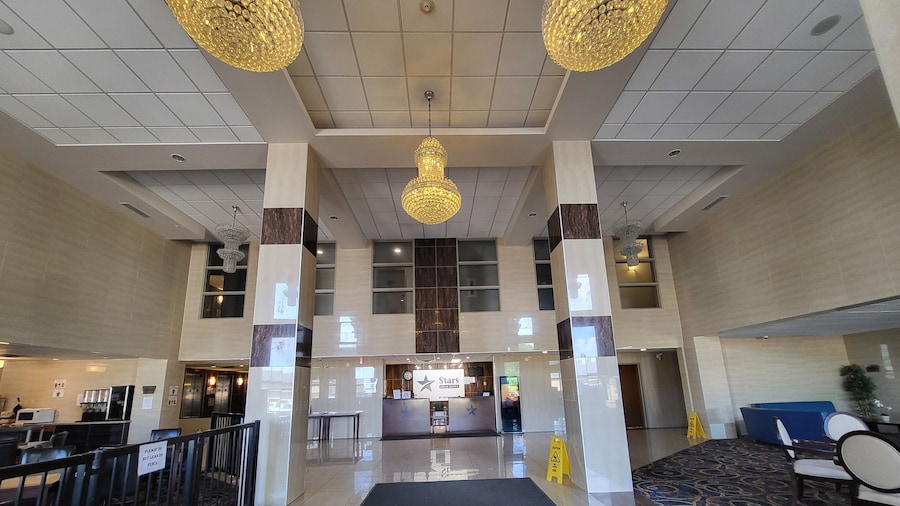 Days Inn & Suites by Wyndham Fort Saskatchewan