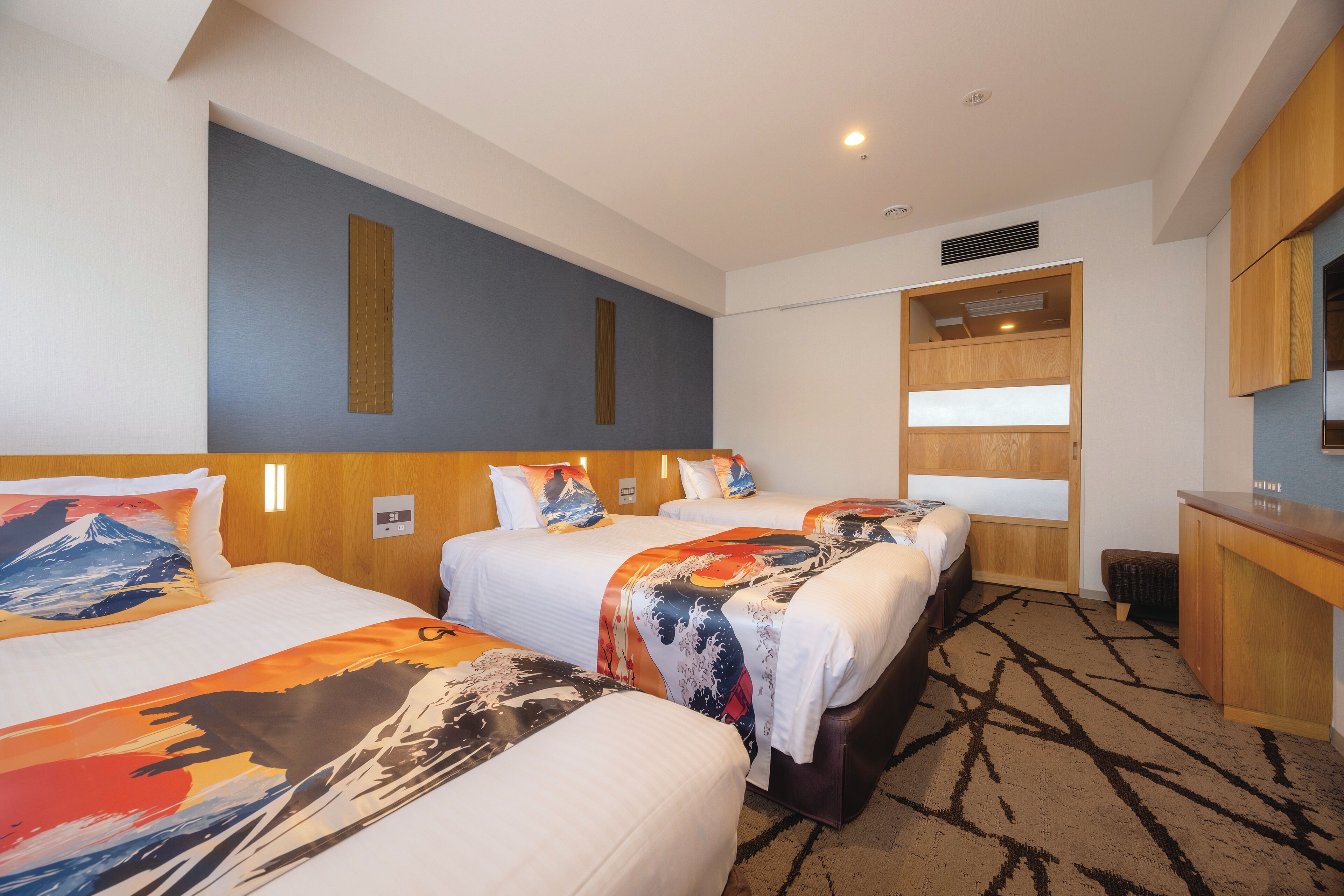 1 bedroom, premium bedding, in-room safe, blackout curtains