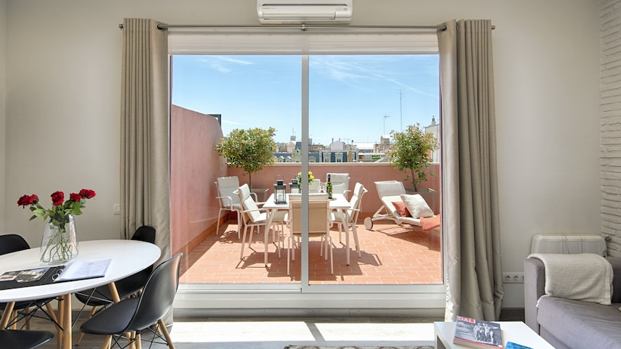 Mercedes Heritage Barcelona Apartments