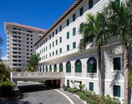 Condado Vanderbilt Hotel - Image 15