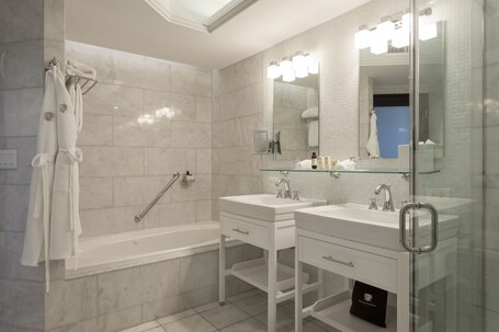 Condado Vanderbilt Hotel - Image 121