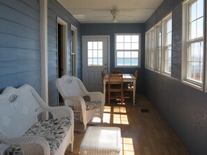 ลานระเบียง/นอกชาน