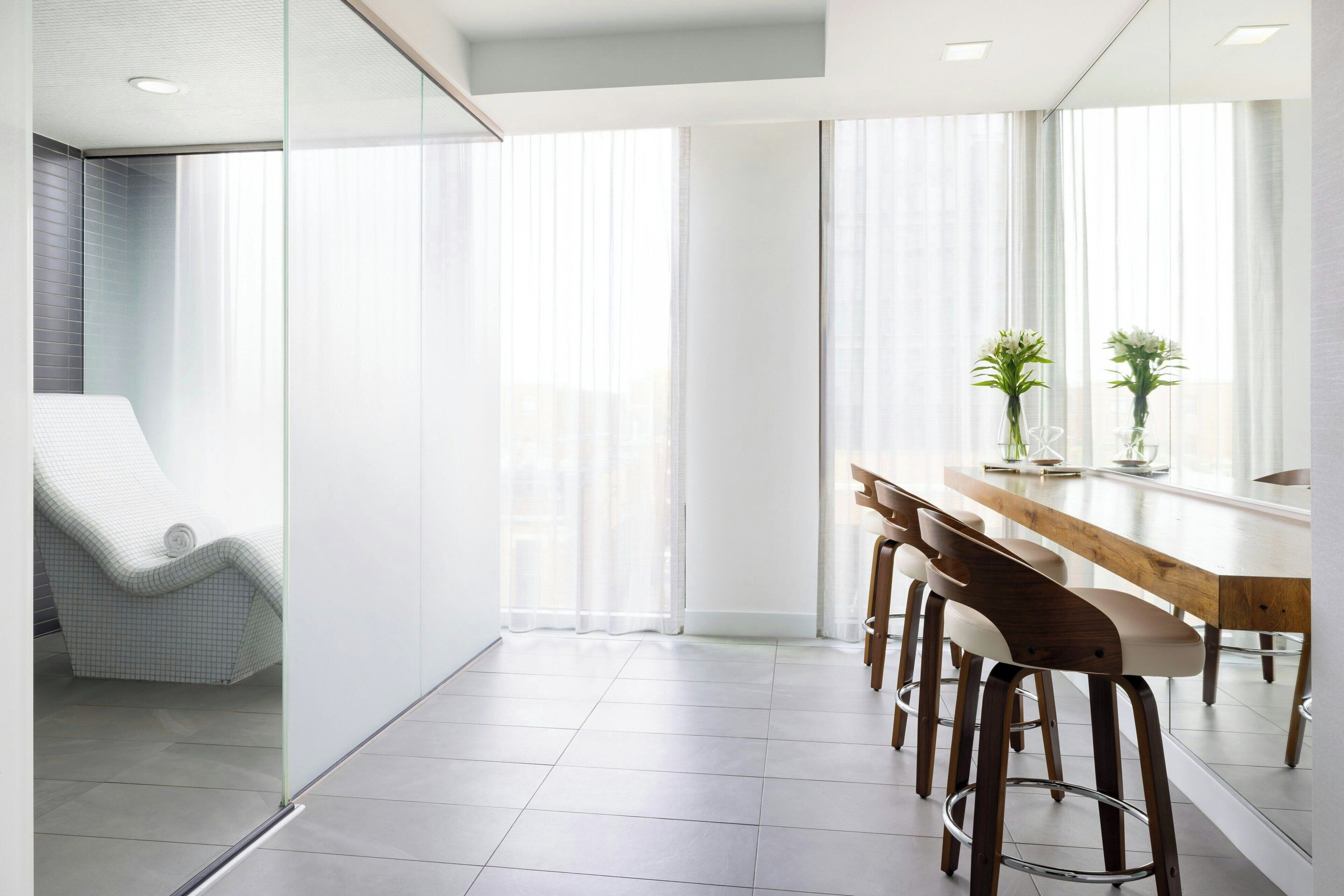 couples treatment room(s), massages