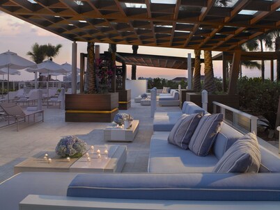 Grand Beach Hotel Surfside West