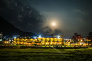 View from property - Hotel Lakefront (Pokhara)