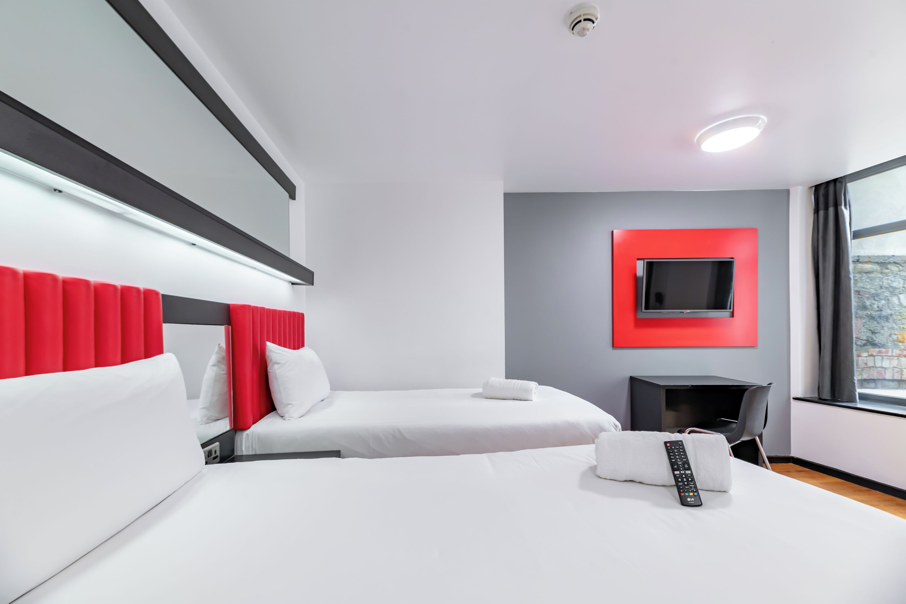 Superior Twin Room | Premium bedding, in-room safe, soundproofing, iron/ironing board
