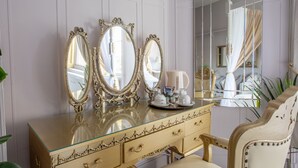 Suite, salle de bains attenante