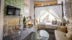 Honeymoon Double Room, Ensuite - Brunswick Square Hotel (Hove)