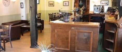 Bar (en la propiedad)