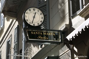 Front of property - Santa Marta Suites (Milan)