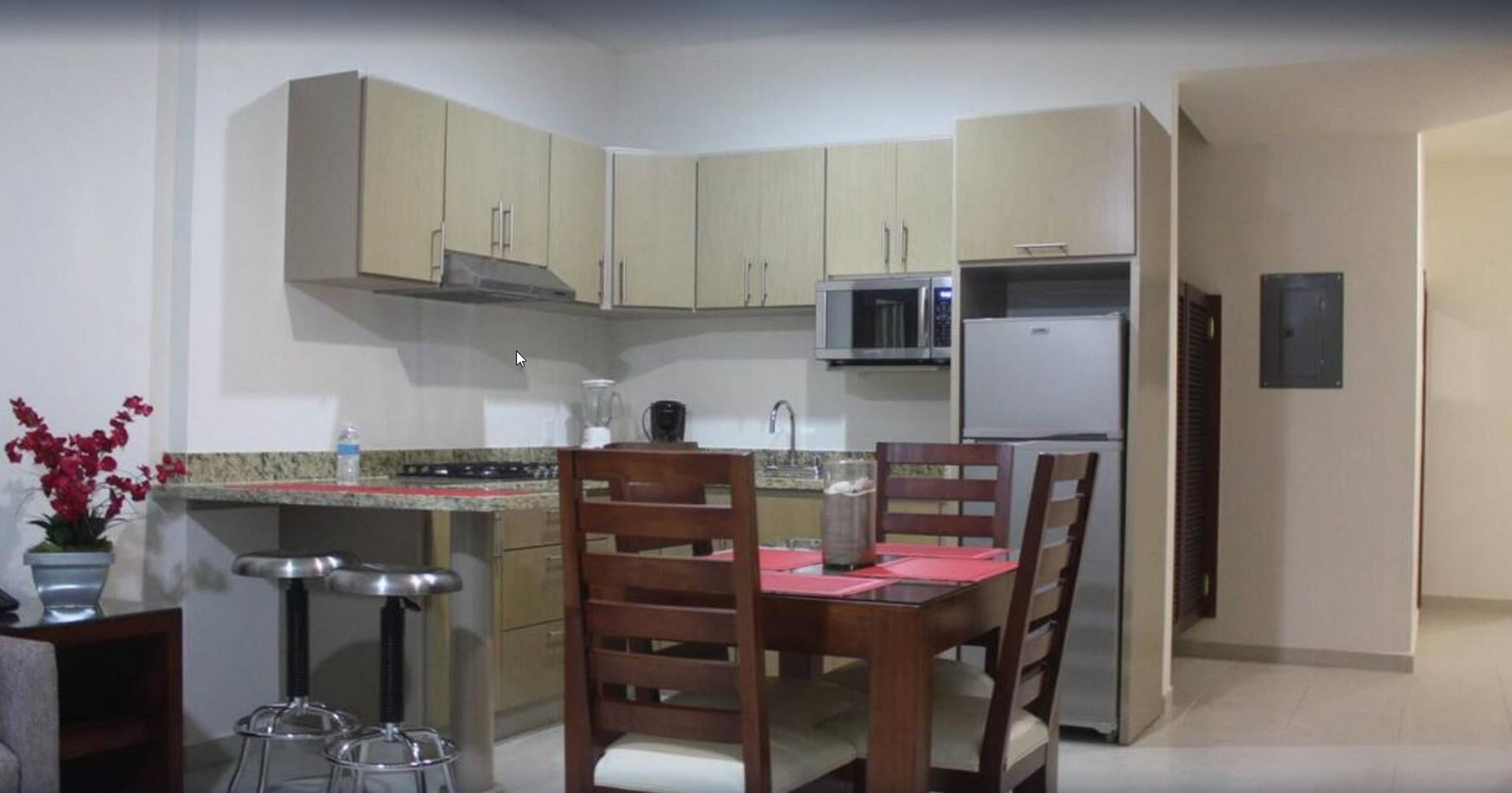 master suite | private kitchenette