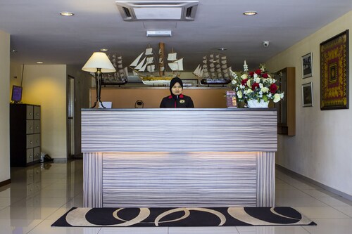 Straits Settlement Inn