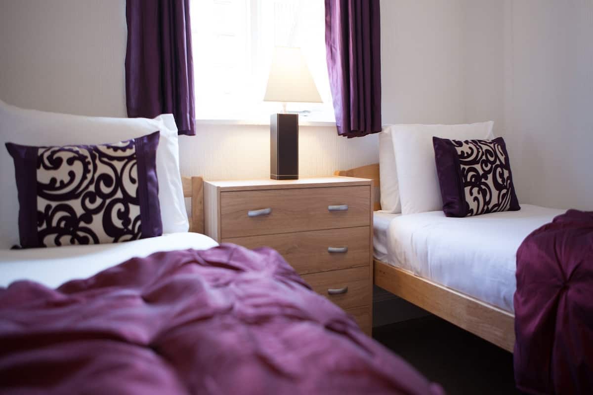 Free cots/infant beds, free WiFi