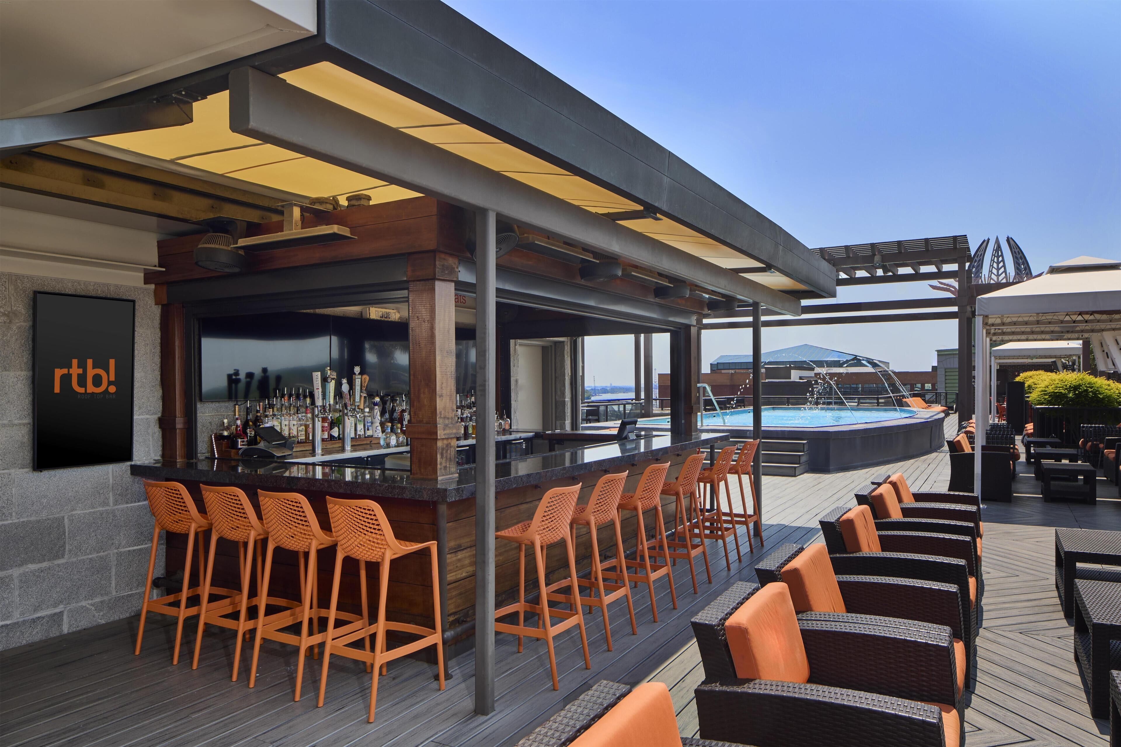Outdoor pool, free cabanas, pool umbrellas