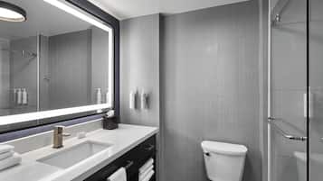 Badkamer met douche