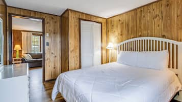 Apartment, 1 Bedroom | 1 bedroom, premium bedding, pillowtop beds, individually decorated