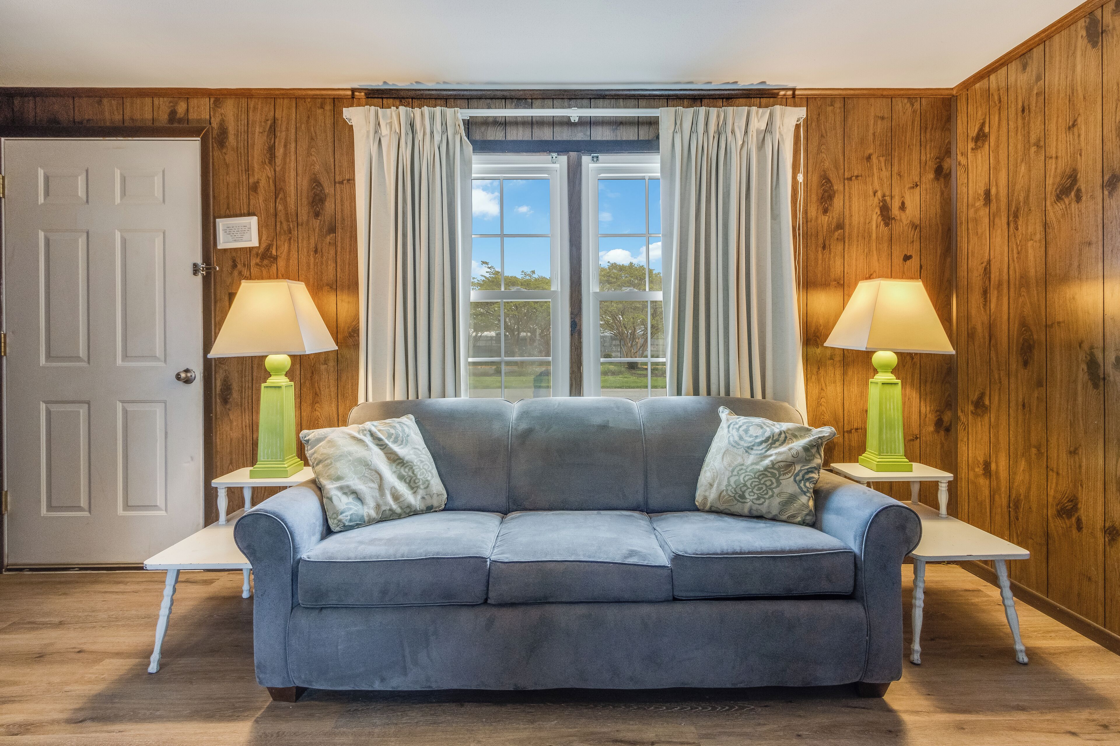 Apartment, 1 Bedroom | Living area