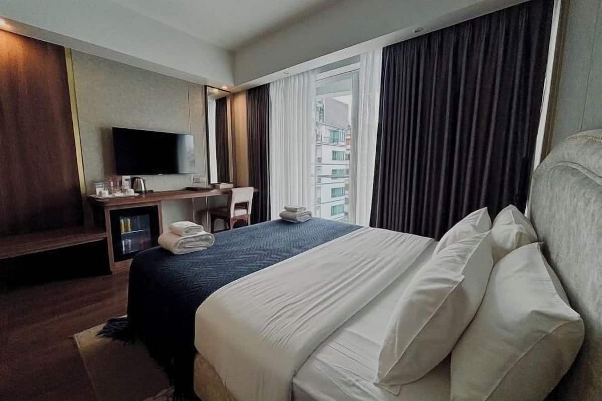 1 bedroom, minibar, in-room safe, individually furnished