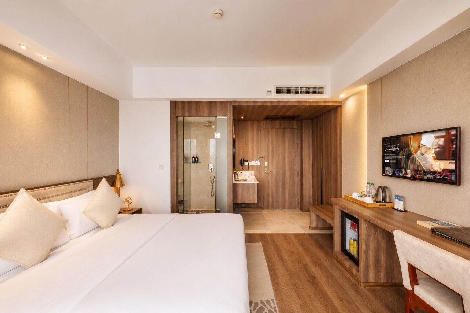 Phòng đơn Deluxe, ban công | Minibar, két bảo mật tại phòng 