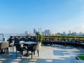 Breakfast, lunch, dinner served; Asian cuisine