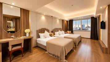 Suite Family Room
