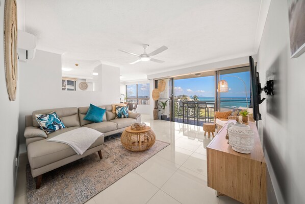 2 Bedroom Premier Plus | Living area