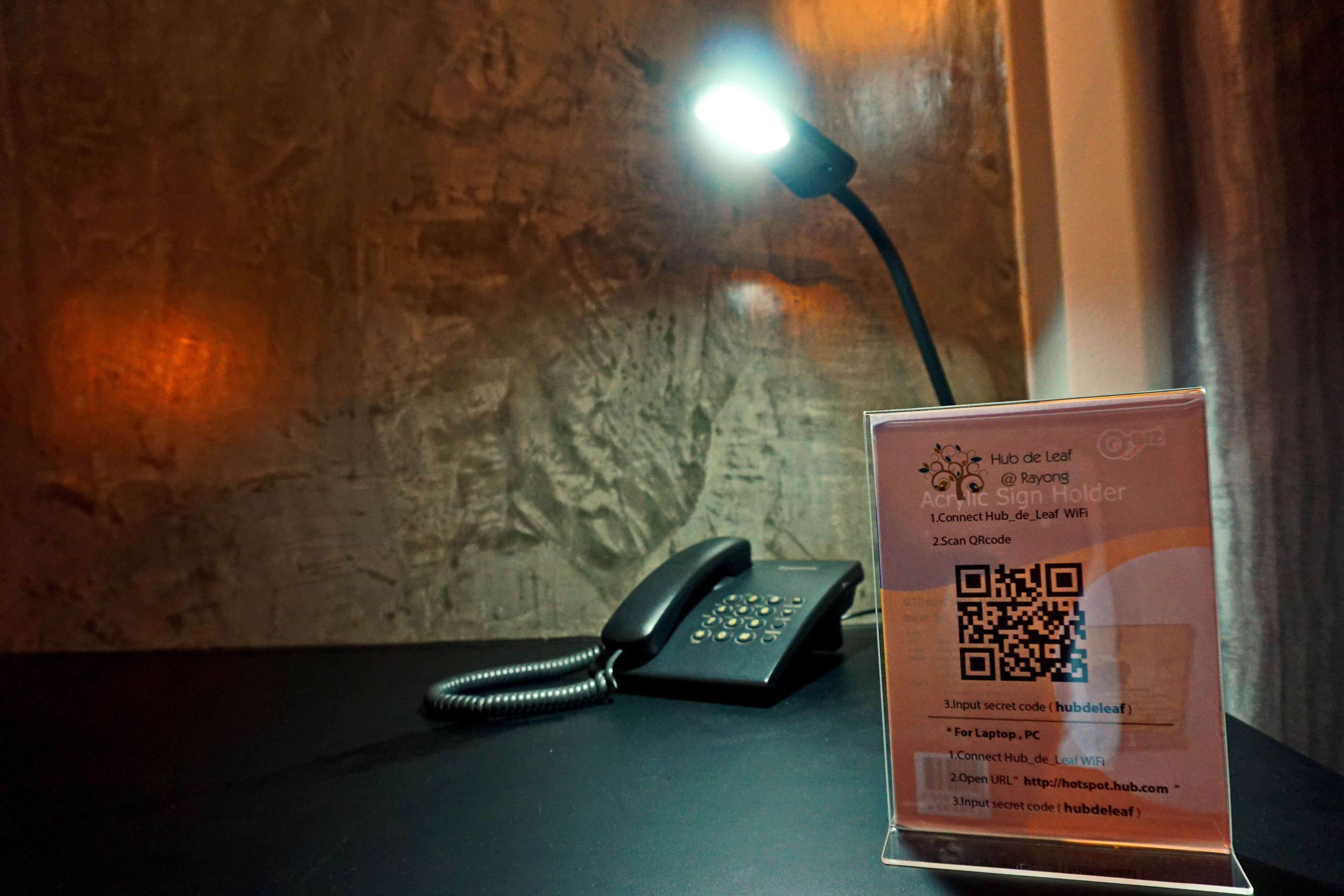 standard room | room amenity