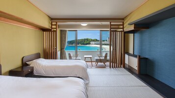 In-room safe, blackout drapes, free WiFi, bed sheets