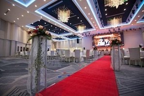 Banquet hall