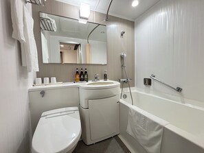 Familienzimmer, Nichtraucher (1 Semi-Double Bed + 1 Single Bed) | Badezimmer