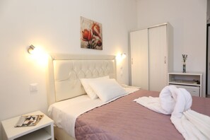 Minibar, escritorio, insonorización y wifi gratis 