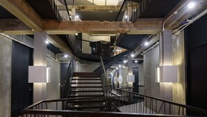 Lobby - Minimis Hostel (Bangkok)