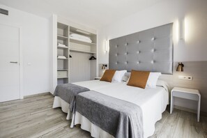 Apartment, 2 Bedrooms, Terrace | In-room safe, desk, soundproofing, free cribs/infant beds - Apartamentos Typic Oasis Sa Tanca (Santa Eulalia del Rio)