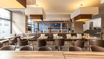 Desayuno buffet incluido todos los días