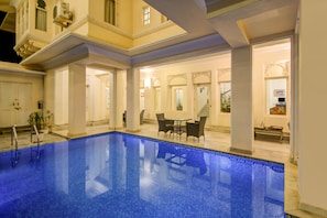 Piscina externa