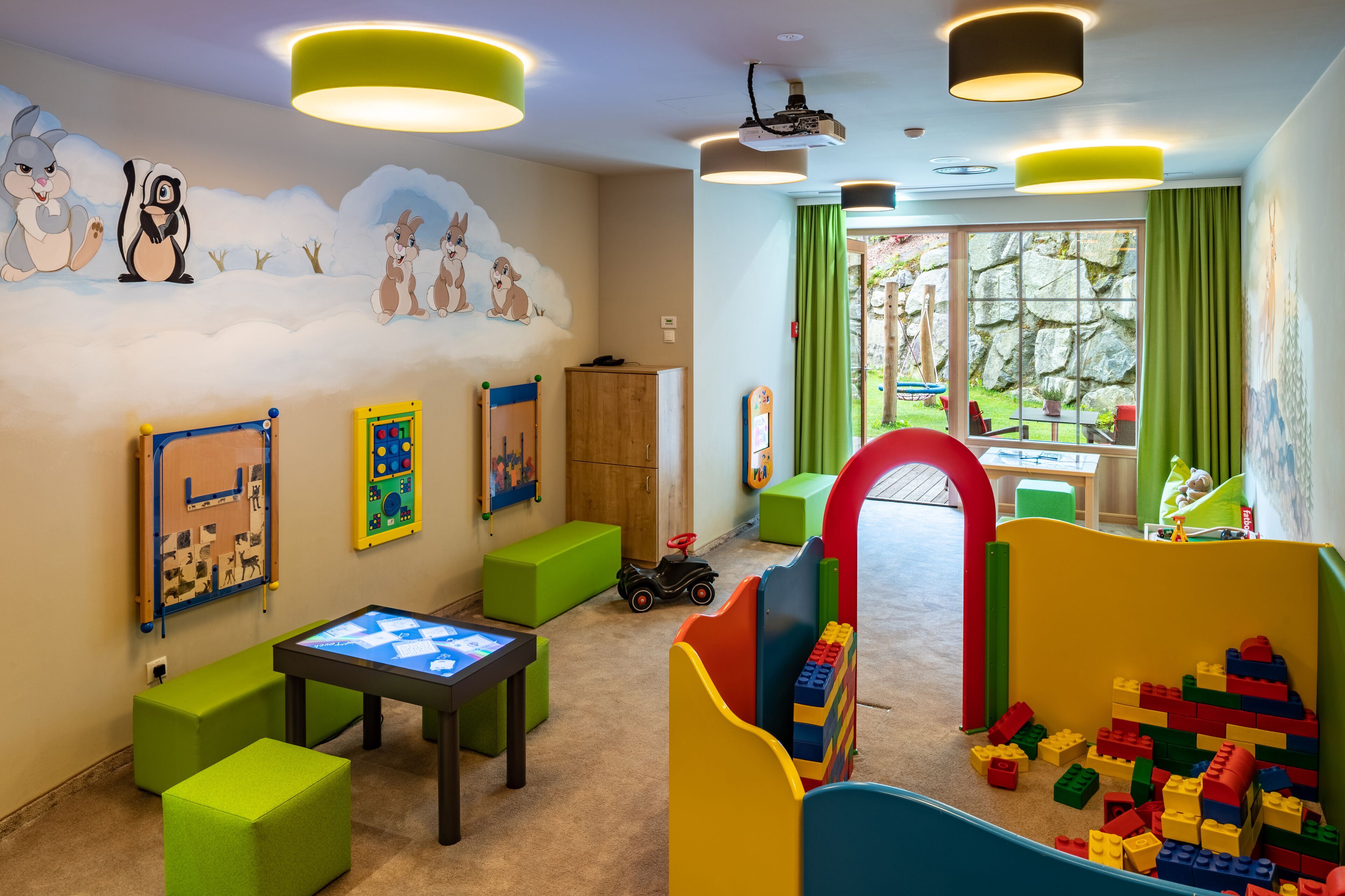 children’s play area – indoor
