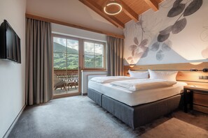 Deluxe Apartment, 2 Bedrooms, Sauna, Mountain View (Heimat)