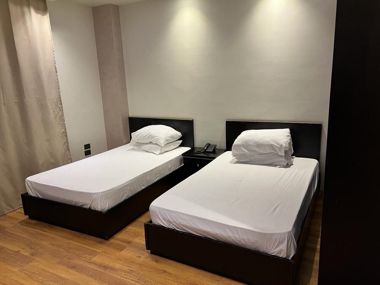Minibar, in-room safe, desk, cribs (surcharge)