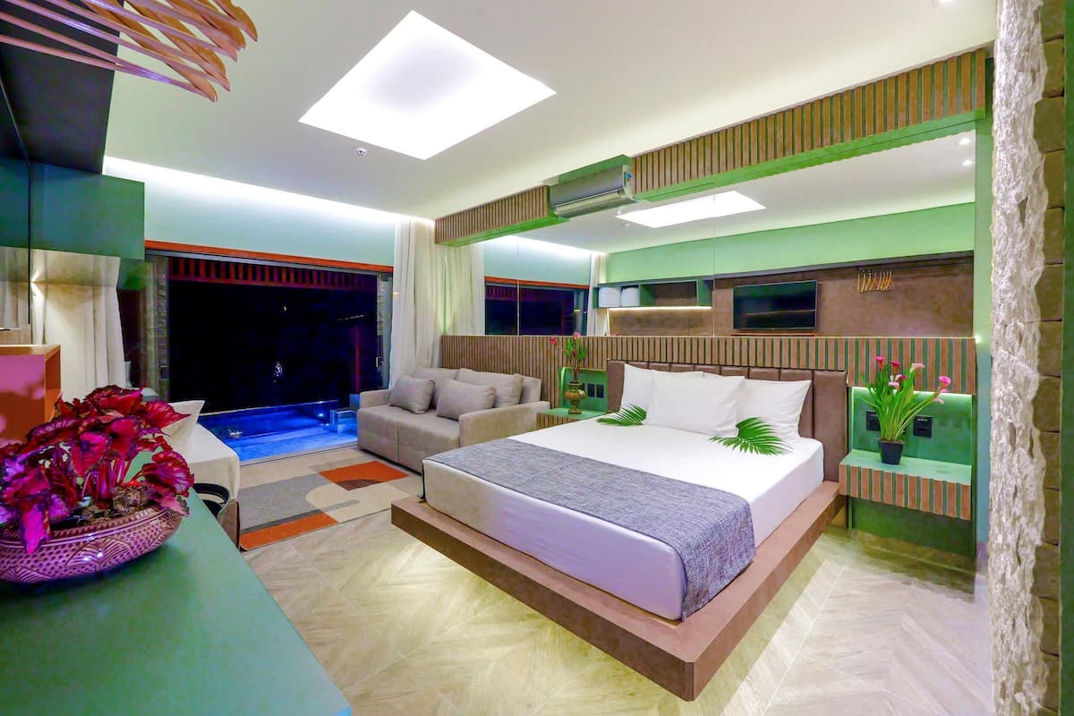 Minibar, caja fuerte, cortinas opacas y wifi gratis
