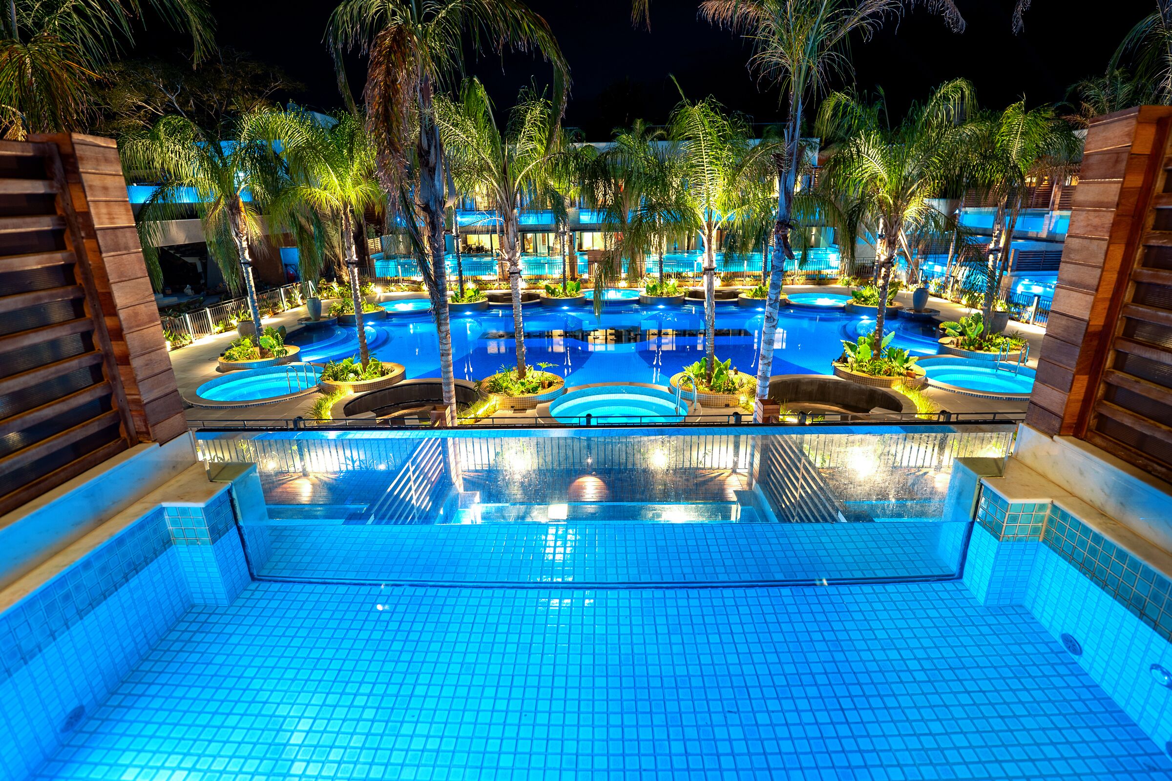 Diamond Room, Private Pool | Minibar, in-room safe, blackout drapes, free WiFi