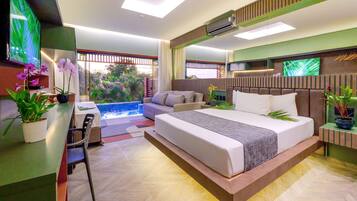 Minibar, in-room safe, blackout curtains, free WiFi