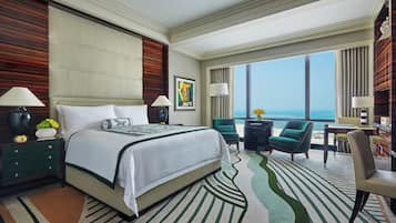 Hochwertige Bettwaren, Daunenbettdecken, Minibar, Zimmersafe