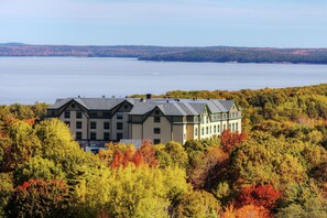 Exterior - Hampton by Hilton Bar Harbor (Bar Harbor)