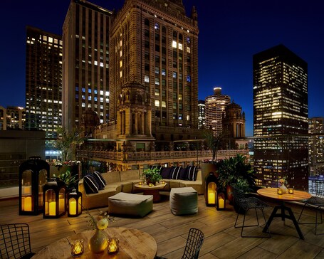 Virgin Hotels Chicago - Image 17