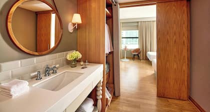 Sports Illustrated Resorts Chicago