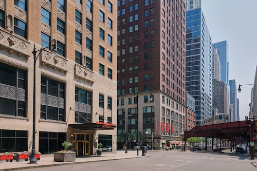 Sports Illustrated Resorts Chicago