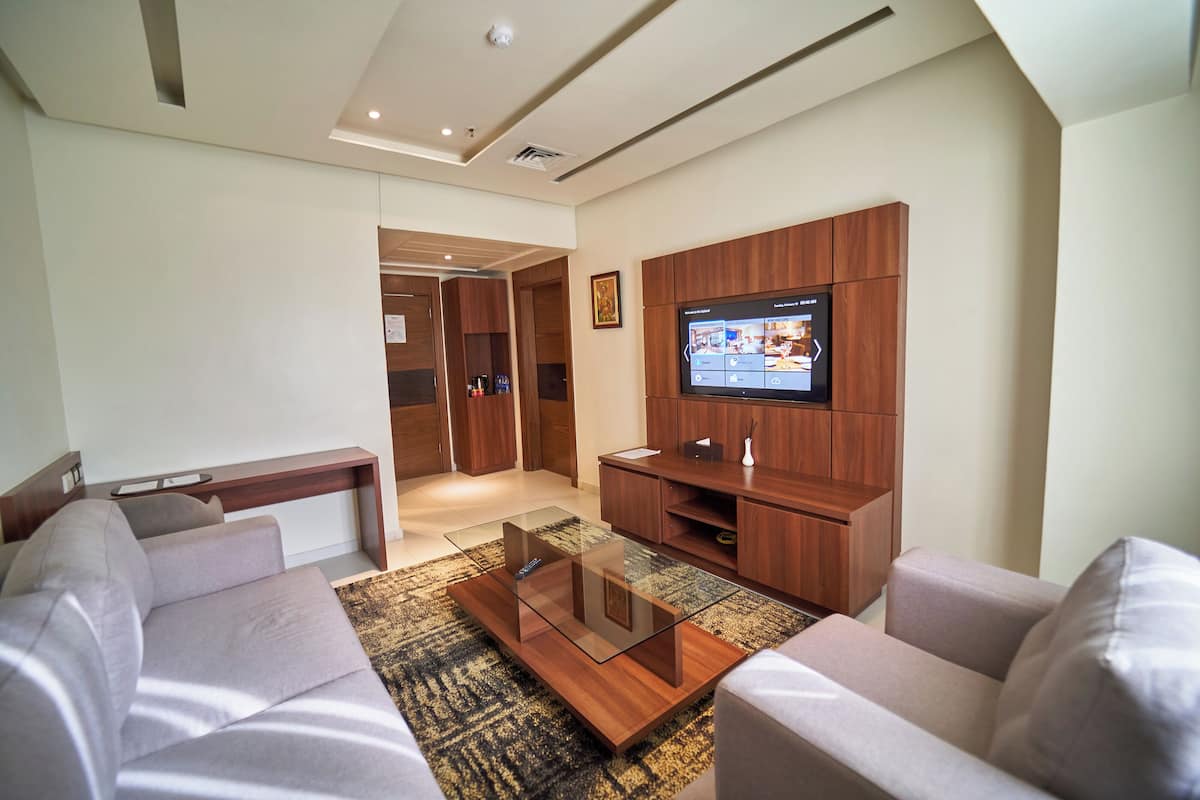 1 habitación, minibar, caja de seguridad en la habitación y escritorio