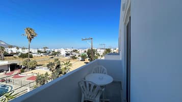 Studio | Desk, rollaway beds, free WiFi, bed sheets