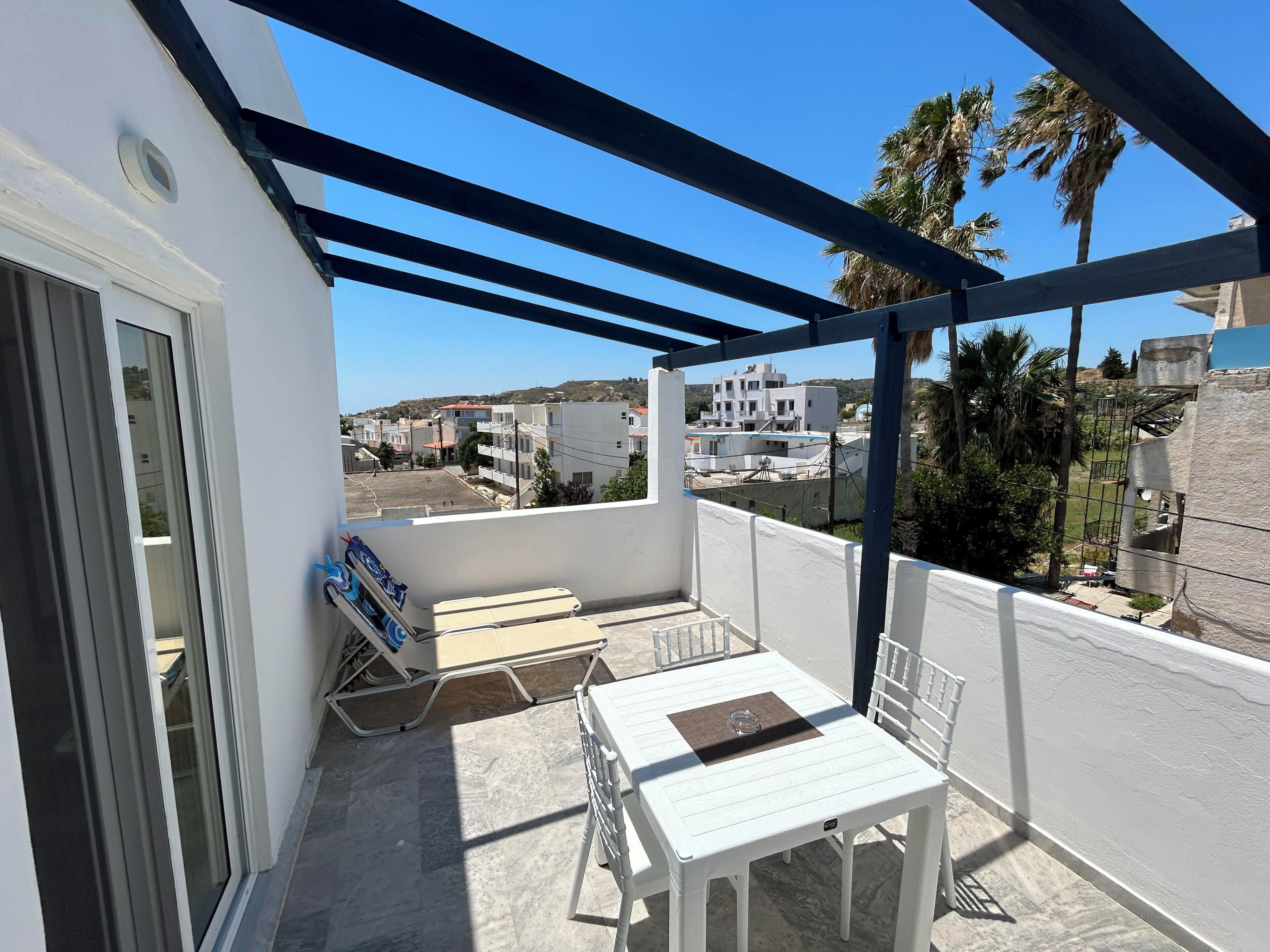 Chambre Triple Classique | Bureau, lits pliants/supplémentaires, Wi-Fi gratuit, draps fournis