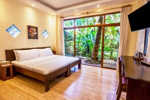 Suite | Minibar, in-room safe, individually decorated, individually furnished - Atlantis Dive Resort Dumaguete (Dauin)